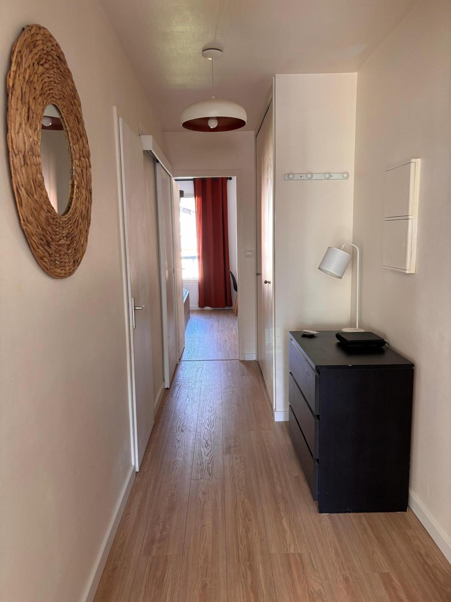 Agreable 2 Pieces Au Coeur De Thones Apartment Exterior foto